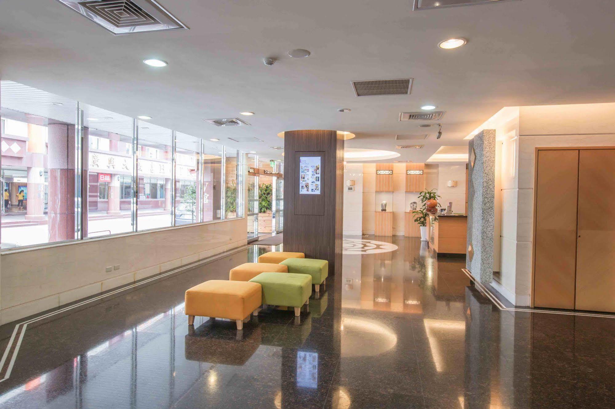 Kks Hotel Хуалянь Экстерьер фото